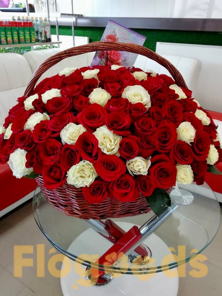 Корзина «Королеве» за 87 922,80 руб.